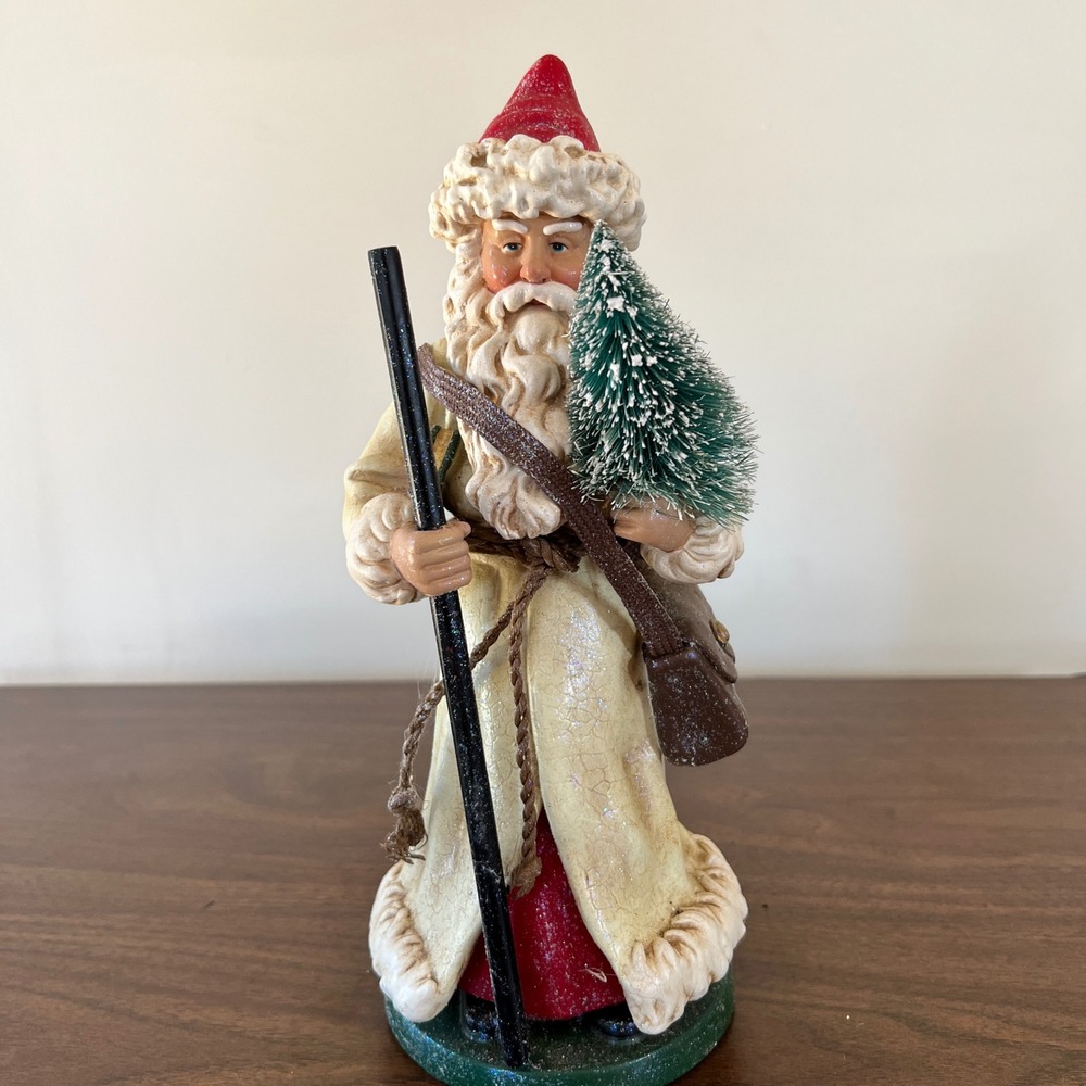 Department 56 Father Christmas Old World Santa Figurine 56.47491 Crackle Glaze‎